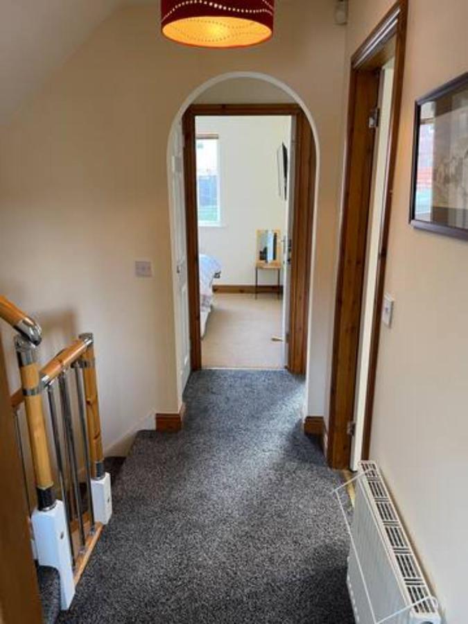 Holbeck Garden Villa Barrow-in-Furness Exterior photo